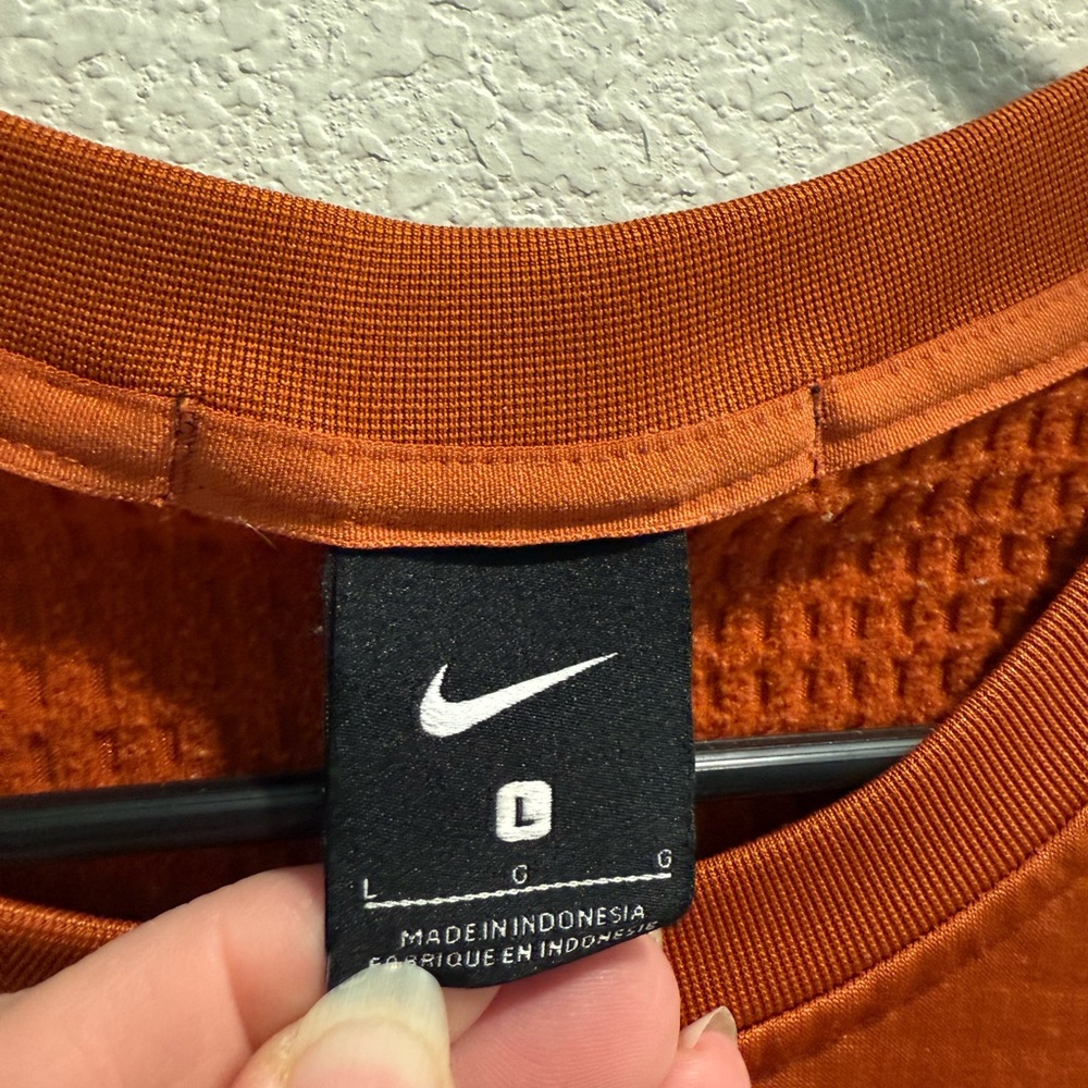 Nike Men's Burnt Orange DriFit Sweatshirt - Picture 2 of 4